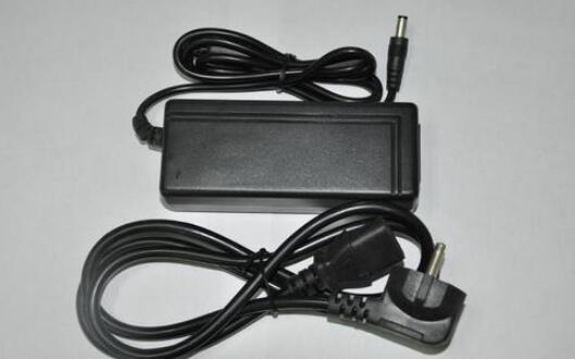 手把手教你如何挑選電源適配器？